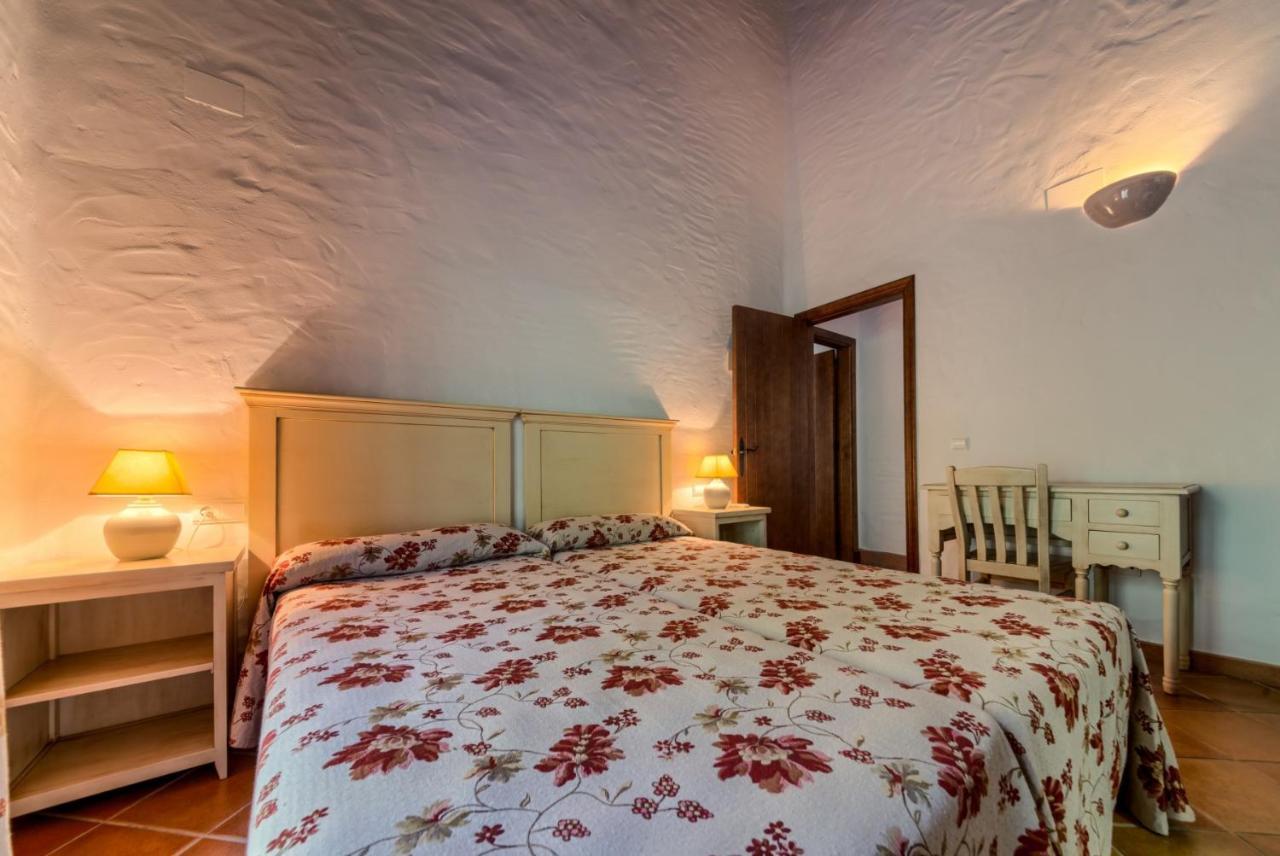 فيلا Hacienda Roche Viejo كونيل ذي لا فرونتيرا المظهر الخارجي الصورة