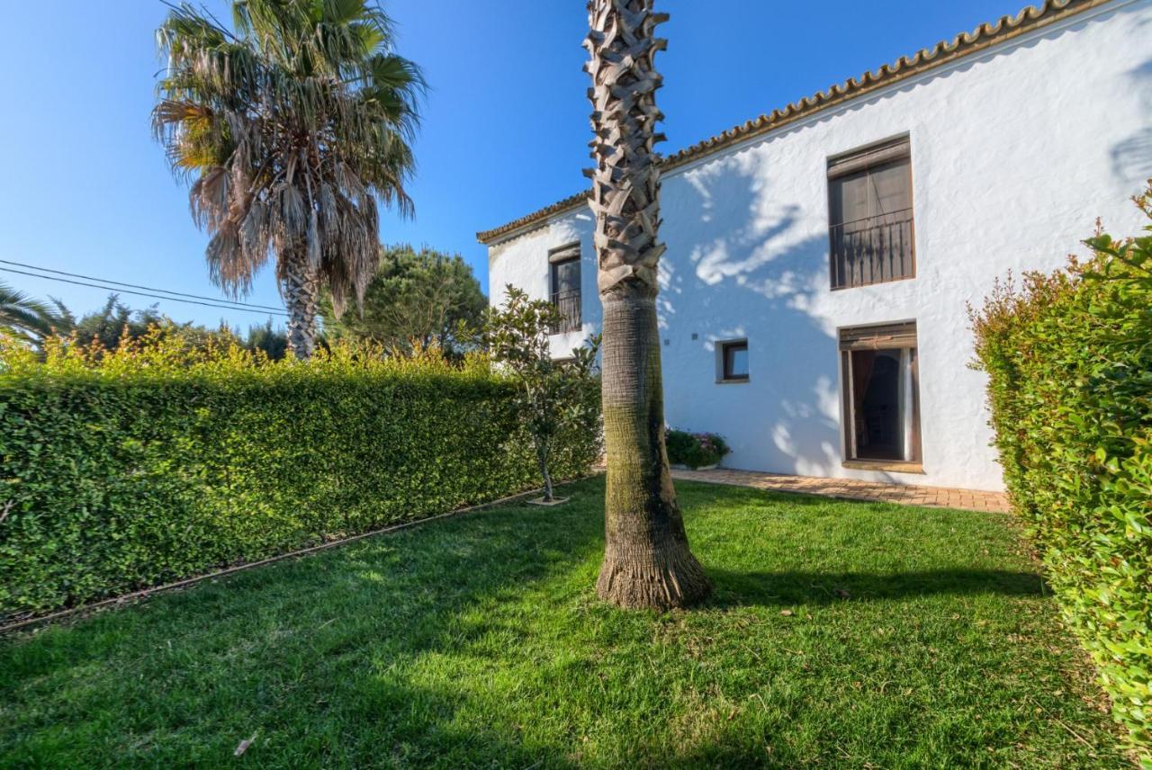 فيلا Hacienda Roche Viejo كونيل ذي لا فرونتيرا المظهر الخارجي الصورة