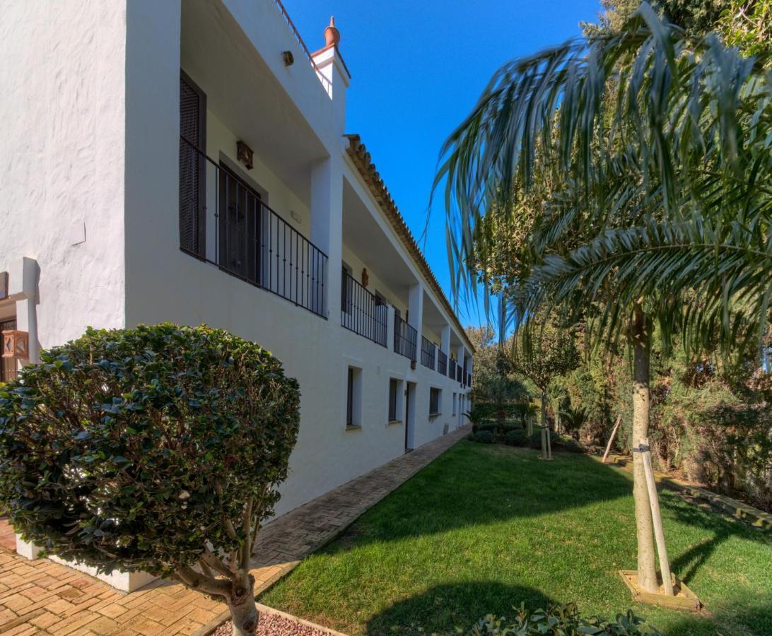 فيلا Hacienda Roche Viejo كونيل ذي لا فرونتيرا المظهر الخارجي الصورة