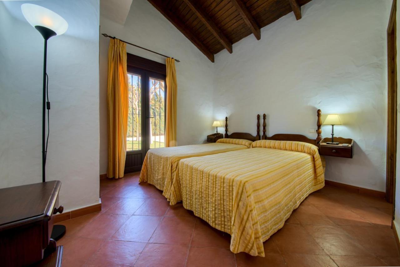 فيلا Hacienda Roche Viejo كونيل ذي لا فرونتيرا المظهر الخارجي الصورة